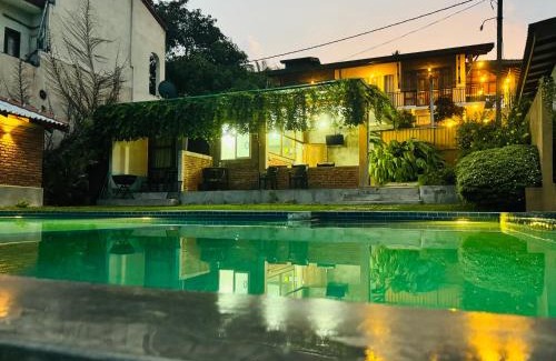 Bandaragama Villa | Unforgettable Stay at SaDev Lake Villa Bandaragama