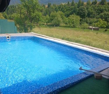 Soymy House | Family-Friendly Retreat at Sadyba u Anastasijky with Pool