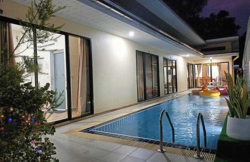 Chakphong Villa | Inviting Saendee Pool Villa with Pet-Friendly Amenities