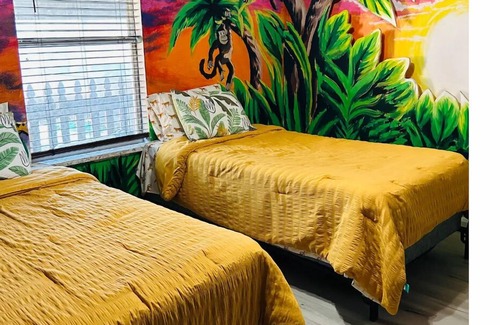 Deltona Lakes House | Family-Friendly Safari Home with King Beds and Pool Fun