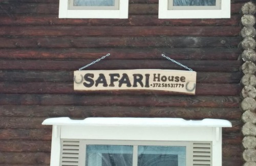 Otepaa House | Oceanview Retreat at Safari House: Pet-Friendly Comfort
