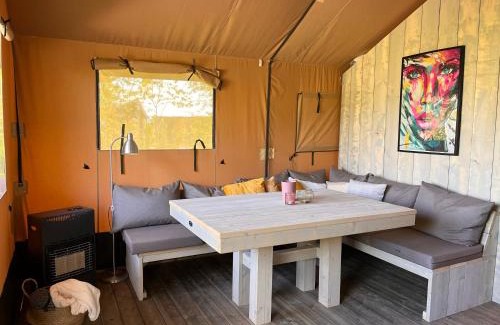 Grou Other | Safari Lodge Grou, luxe kamperen op een eiland!