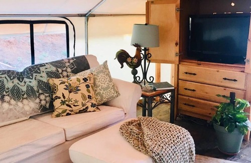 Rainbow CDP Other | Safari Tent Farmstay with Hottub