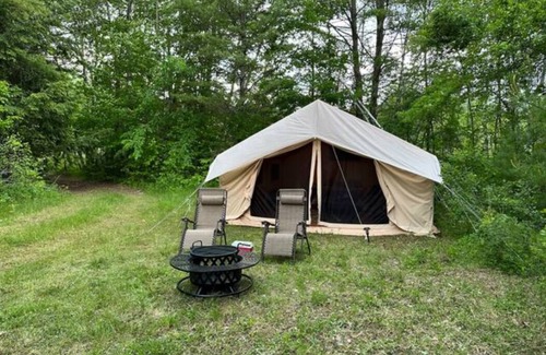 North Hudson RV Rental | Cozy Safari Tent by Schroon River with Beach Access