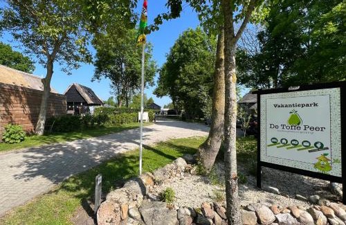 Ruinerwold Other | Discover Family-Friendly Safaritent Suikerpeer Today!