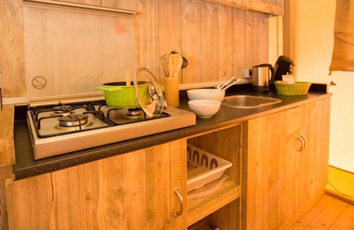 Pleinfeld Cabin | Safarizelt - Waldcamping Brombach