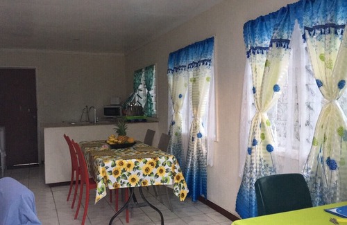 Vaitele Apartment | Quiet 2 Bedroom Apartment Near Apia City with Breakfast
