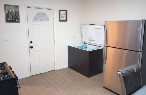 Ampere Apartment | ```html
Safe and Clean Family-Friendly Stays in New Jersey
```