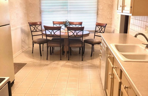 Rockford House | Safe perfect location near everything, 3+ bedrooms in NE Rockford