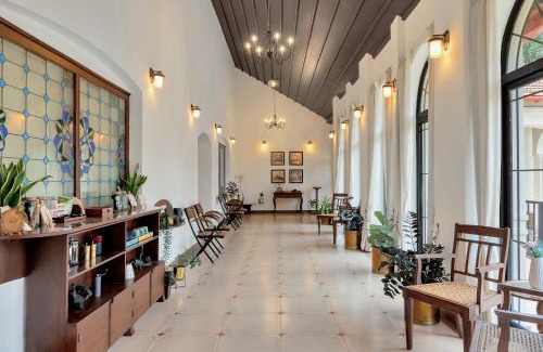 Belur House | Family-Friendly Stay at Biccode Woodside Heritage Hotel