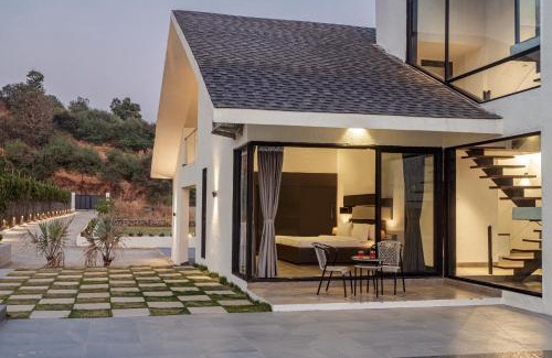 Khalapur Villa | Discover SaffronStays Stargazer: Pool Villa with Lake Views