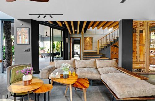 Kumarhatti Villa | Discover SaffronStays The Hill Abode: 4-Star Family Retreat