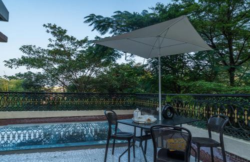 St.Stanislaus Villa Villa | Inviting Stay at SaffronStays Uno Crest, Lonavala