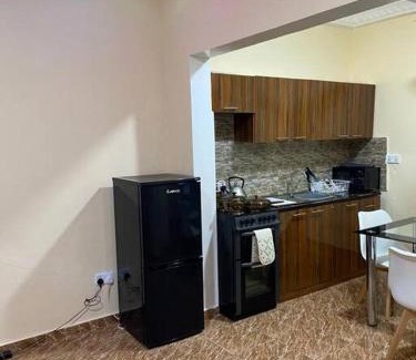 West Coast Division House | Comfortable Saffy Guest House: Child-Friendly Retreat