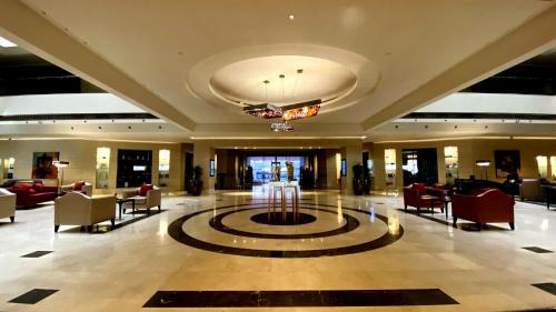 Fintas Hotel | Experience Comfort at Safir Fintas Hotel Kuwait
