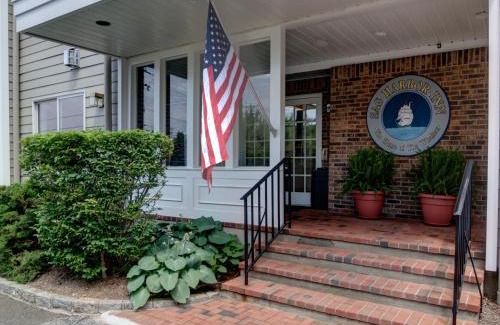 Sag Harbor Hotel | Scenic Sag Harbor Inn with Pool and Ocean Views