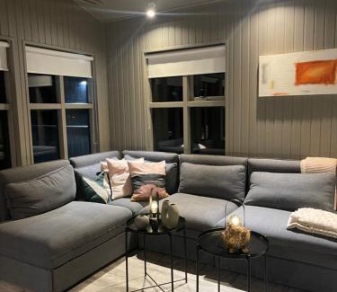 Borgarnes Apartment | Exceptional Family-Friendly Stay at Saga Cabin Borgarbyggð