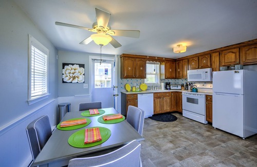 Sagamore Beach Cottage | Seaside Cottage Retreat on Sagamore Beach