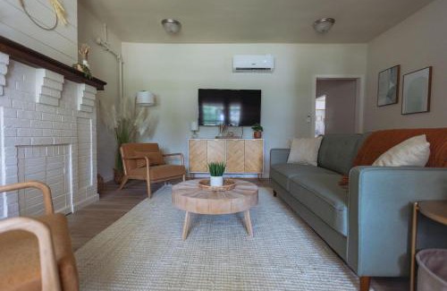 Johnson City Apartment | Pet-Friendly Sage Haven #4 - Guest Rated 10/10 Experience