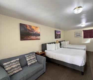 Newcastle Hotel | Budget-Friendly Sage Motel with Family and Accessibility Perks