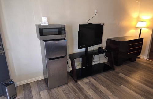 Vernal Hotel | Comfortable Sage Motel with Spa and Family-Friendly Amenities