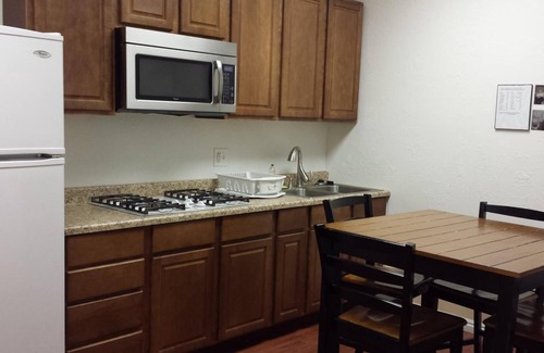 Vernal Hotel | Comfortable Sage Motel with Spa and Family-Friendly Amenities