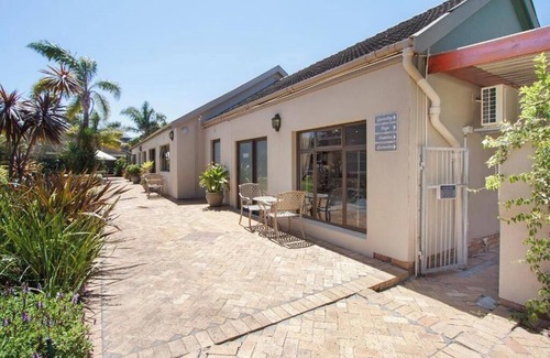 Tokai Apartment | Sage - Standard Self catering unit