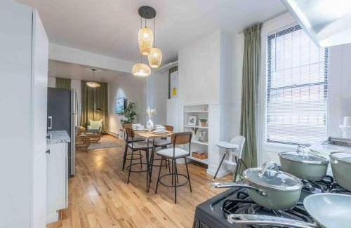 Hoboken Apartment | Family-Friendly 3 Bedroom Suite, Steps from NYC Adventure