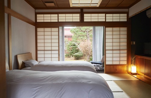 Kaminoyama House | Eco-Friendly Retreat at Sagiya Sensorai with Breakfast