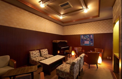 Kaminoyama House | Eco-Friendly Retreat at Sagiya Sensorai with Breakfast