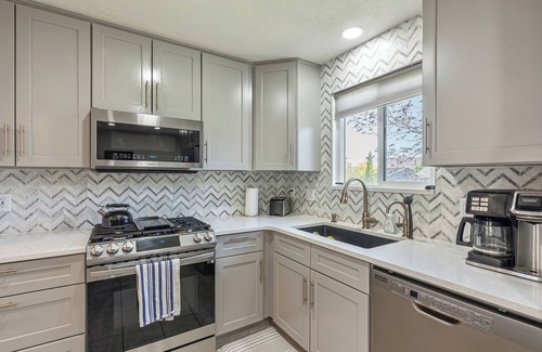 West Jordan House | Family-Friendly Saguaro Sanctuary with Modern Amenities