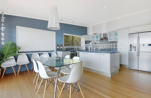 Brisbane Waterfront House | Experience Sahara Blue at Tangalooma with Ocean Views