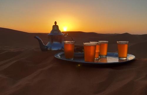 M'Hamid El Ghizlane Other | Ideal Sahara Peace Camp: Pet-Friendly with High Ratings