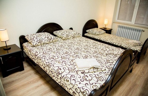 Berehove Apartment | Discover Sahara: Family-Friendly with a 9/10 Guest Rating