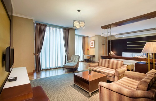 Ragunan Hotel | Discover Sahati Hotel: Family-Friendly Stay with Pool