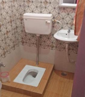 Katra House | Cozy Sahiba Paying Guest House: Family and Pet Friendly