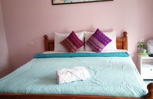 Krabi Hotel | Relax at Sai Rung Resort with Pool and Family Amenities