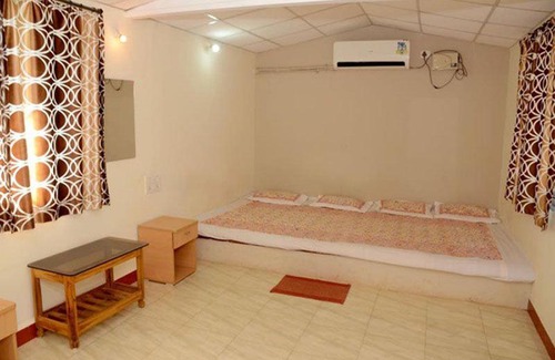 Tarkarli Hotel | Oceanfront Sai Sagar Beach Niwas for Family Getaways