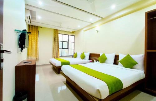 Shirdi Hotel | Discover SAI SRUSHTI by NEEM SQUARE: Pet-Friendly Comfort