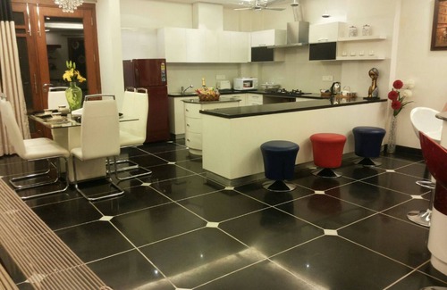 Delhi House | Cozy Sai Villa: Cherish Your Vacation in Comfort