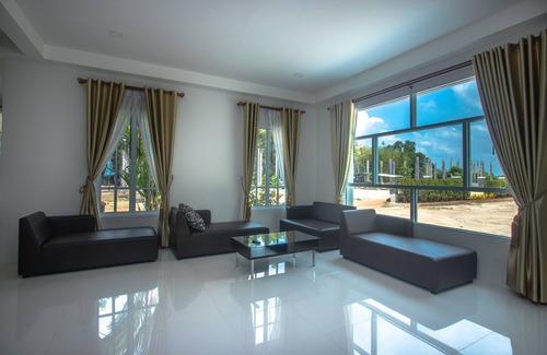 Ban Ta Khun Hotel | Saichon Grand View Resort
