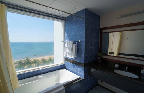 Khanh Hai Resort | Relax at Saigon Ninh Chu Hotel & Resort with Ocean Views