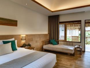 Ko Phi Phi Resort | Escape to SAii Phi Phi Island Village: Oceanfront Bliss Awaits