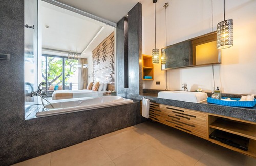 Rayong Hotel | Experience Saikaew Beach Resort: Pool, Spa & Ocean Views