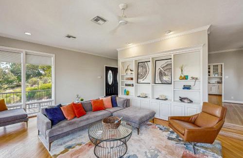 Lakeway House | Sailfish Sanctuary