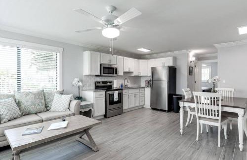Stuart Apartment | Pet-Friendly Sailfish Suites: Waterfront Retreat Awaits