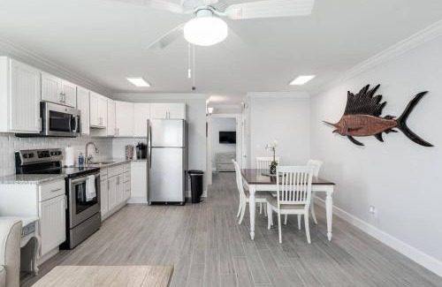 Stuart Apartment | Pet-Friendly Sailfish Suites: Waterfront Retreat Awaits