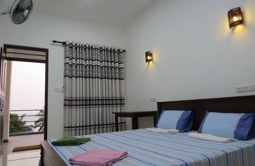 Mirissa Hotel | Budget-Friendly Retreat at Sailors Mirissa with Breakfast & More