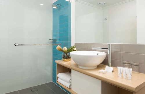 Port Macquarie Hotel | Oceanfront Escape at Sails Port Macquarie by Rydges