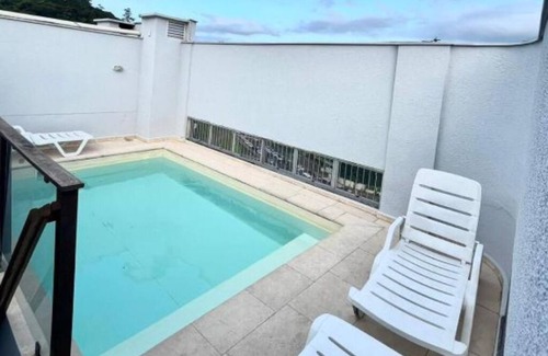 Czerniewicz House | Cozy Saint Sebastian Flat 716 with Hot Tub in the Heart